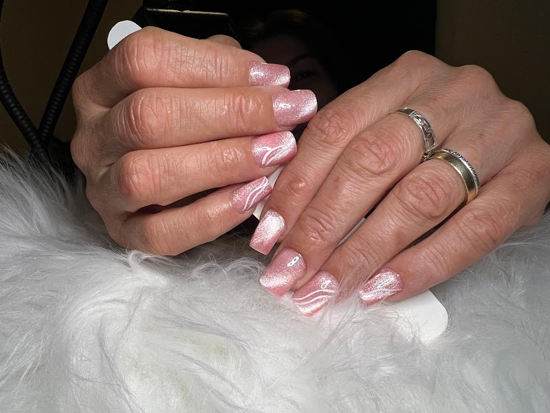 Angel Hair & Beauty Salon